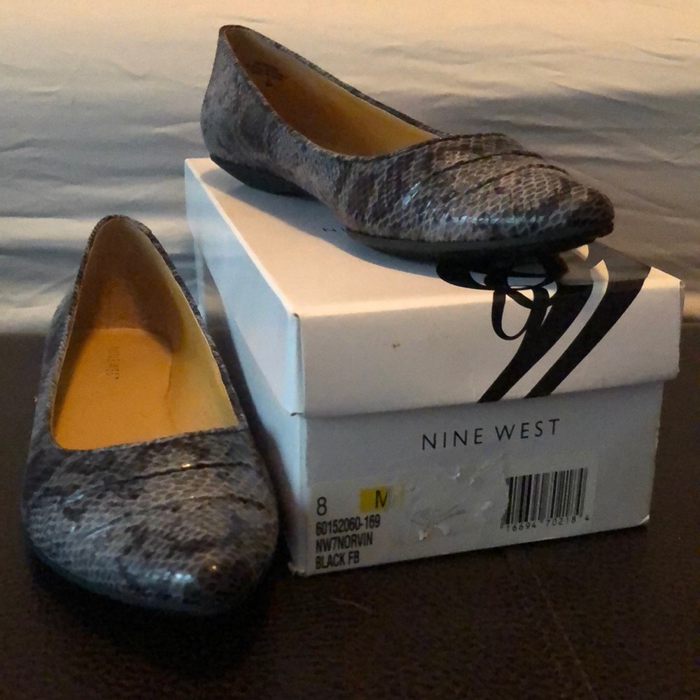 Nine West Flats NWT